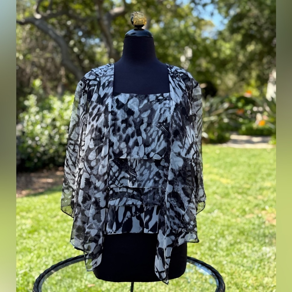 Alex Evenings tiered tank and open jacket 2-piece set- size LP